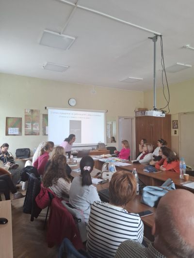 Вътрешноинституционална среща на учители, родители и ученици 4